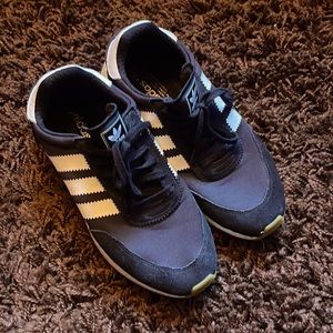 Adidas black mesh shoe I-5923 Core Black D97344 Size 9.5